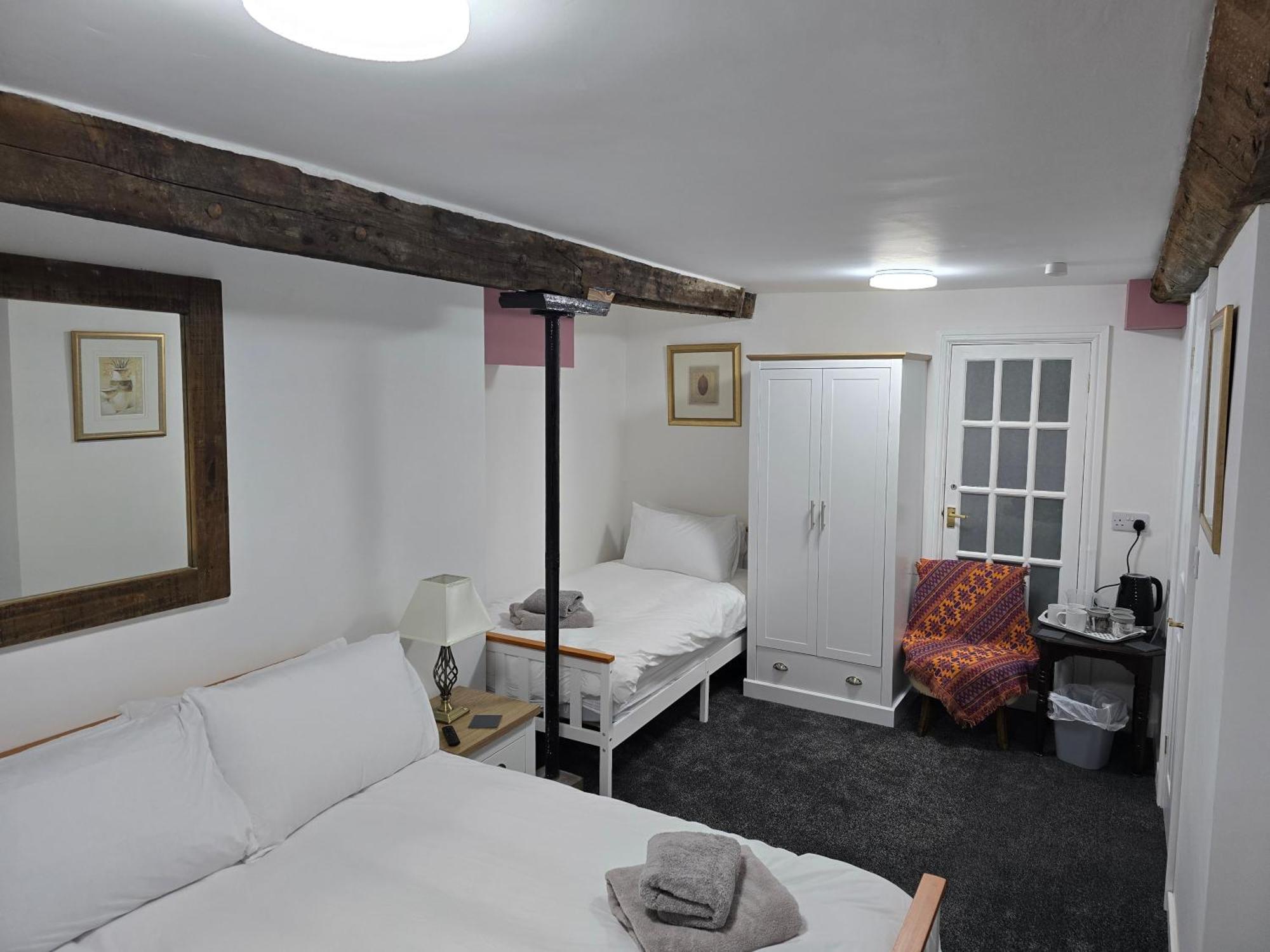 Poppy Cottage Уитби Экстерьер фото