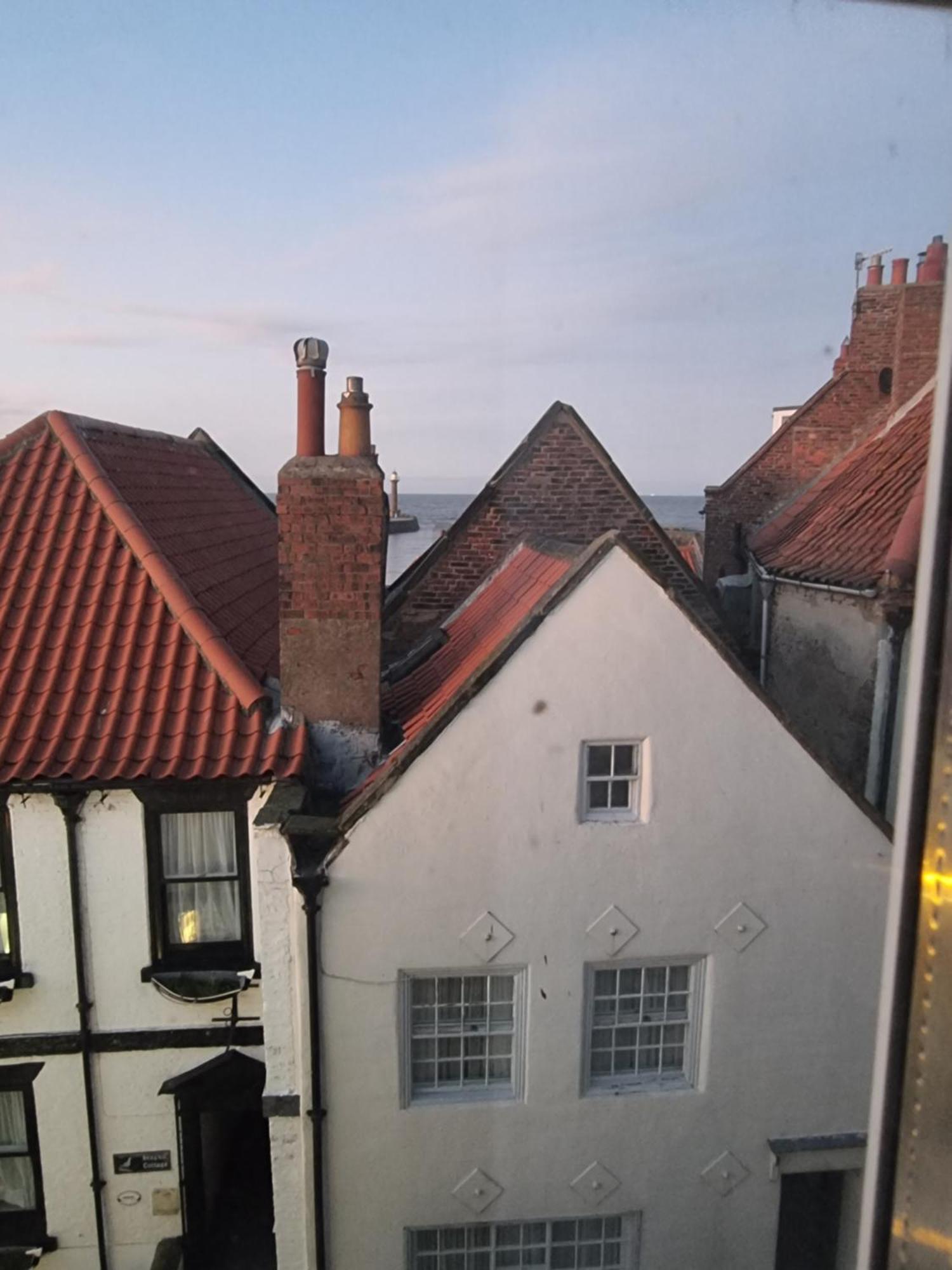 Poppy Cottage Уитби Экстерьер фото