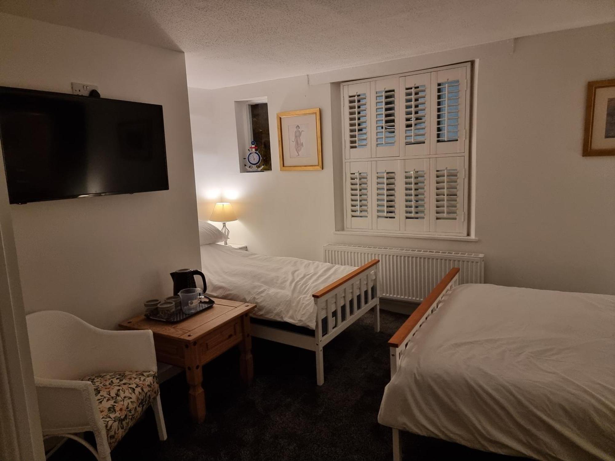 Poppy Cottage Уитби Экстерьер фото